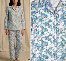 Vintage 1970s Sears Flannel Cotton Floral Pajama Set Size M