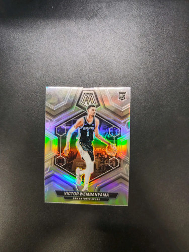 2023-24 Panini Mosaic Victor Wembanyama #238 RC Rookie Silver Prizm WO65