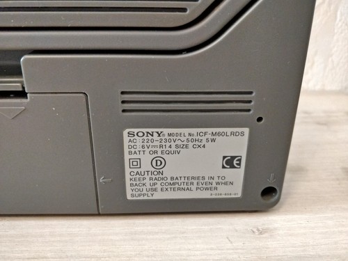 Radio portable FM/MW/LW Sony ICF-M60L RDS / worldwide shipping - Foto 7 di 7