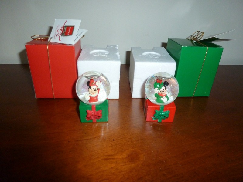 VTG JCP MICKEY & MINNIE SNOWGLOBES EARLY 2000'S BRAND NEW IN BOX EXCELLENT!
