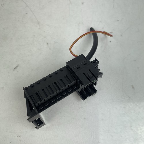2008 - 2014 Mercedes W204 C300 C350 W207 Dash Fuse Relay Box Junction Box Plate - Picture 2 of 4