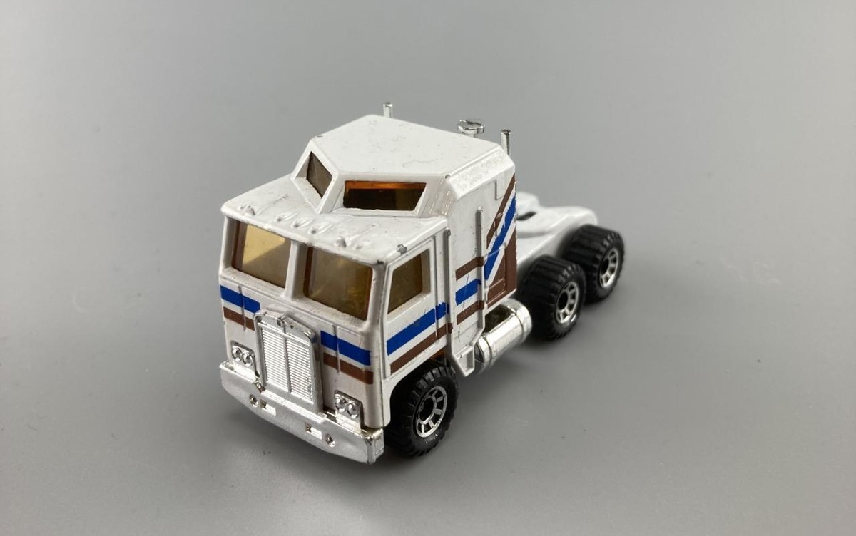 Matchbox Kenworth KELLOGG'S Convoyケロッグ×2 Matchbox Kenworth KELLOGG'S Convoyケロッグ×2 Matchbox