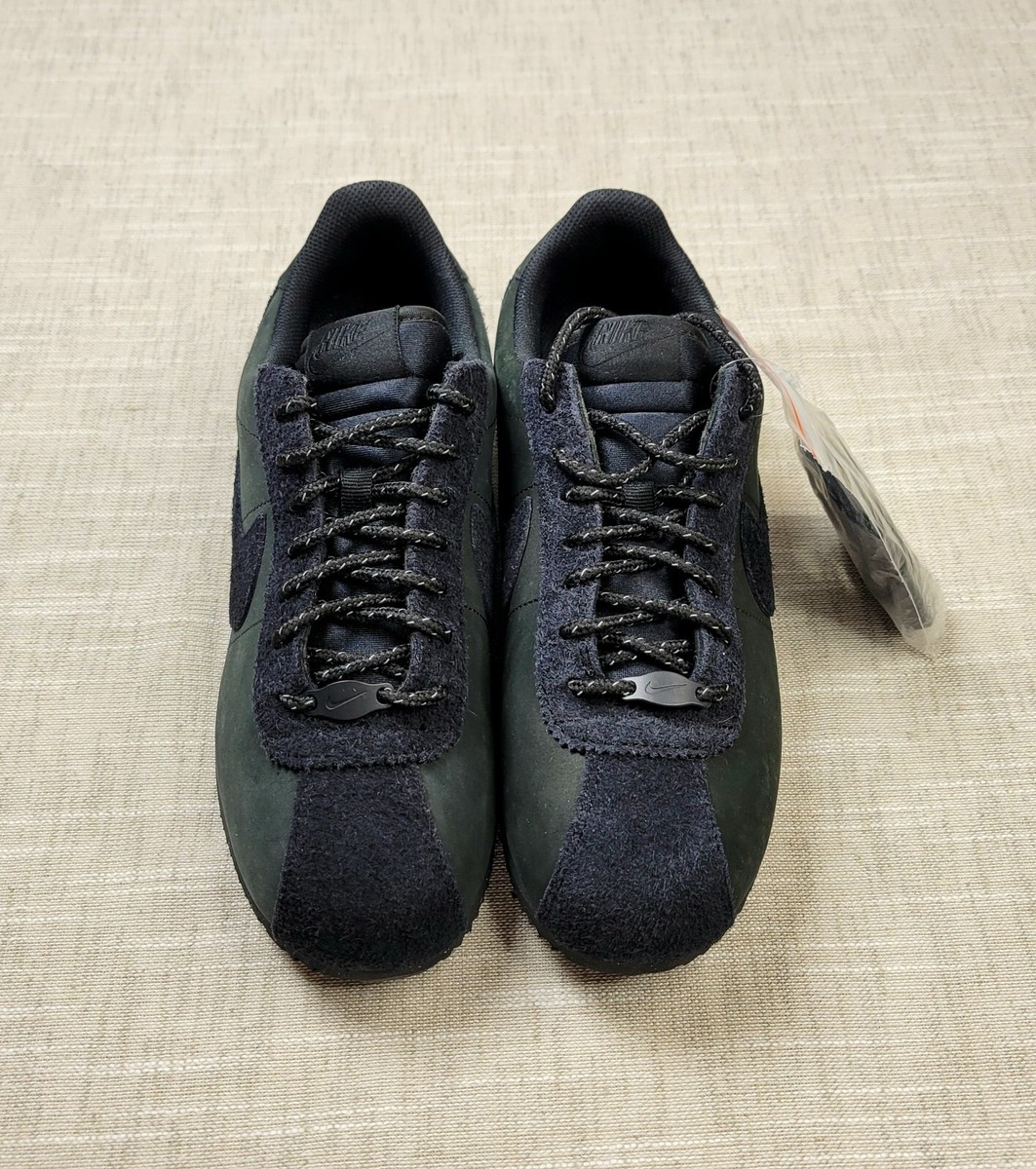 nike cortez triple black leather