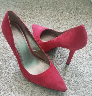 BCBGeneration Daisey Womens Pump Heels Shoes Red Suede Leather 4 in Heel Size 9B