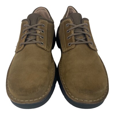 Clarks Mens Size 9M Shoes Tan Suede Comfort Plain Toe Casual 