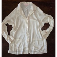 Vintage Victoria's Secret 100 Silk Pajama Top Size M- missing top button