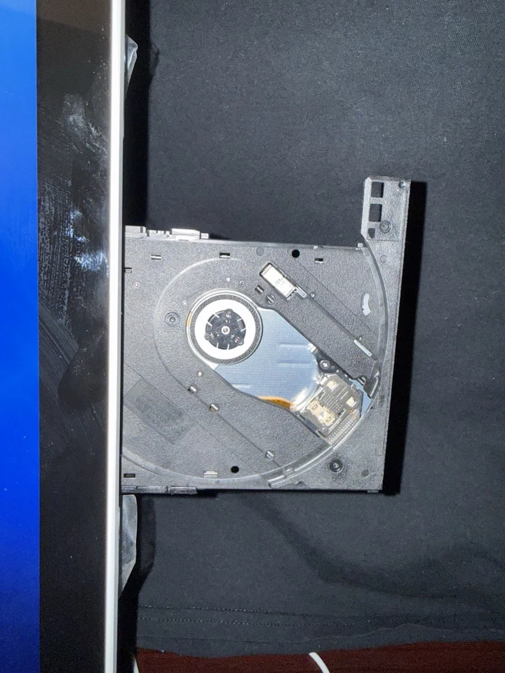 Dell Inspiron 24 3455 All-in-One PC *please read description * - Image 3 of 4