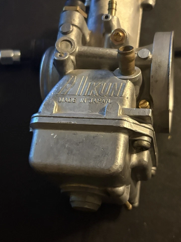 2000 Yamaha Yz125 OEM Mikuni карбюратор в сборе дроссельные заслонки поплавковая чаша - Изображение 4 из 4
