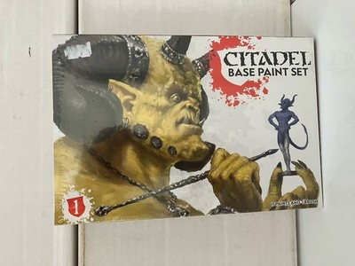 Citadel Basislack Set. 11 Farben und 1 Pinsel. Neu & Versiegelt