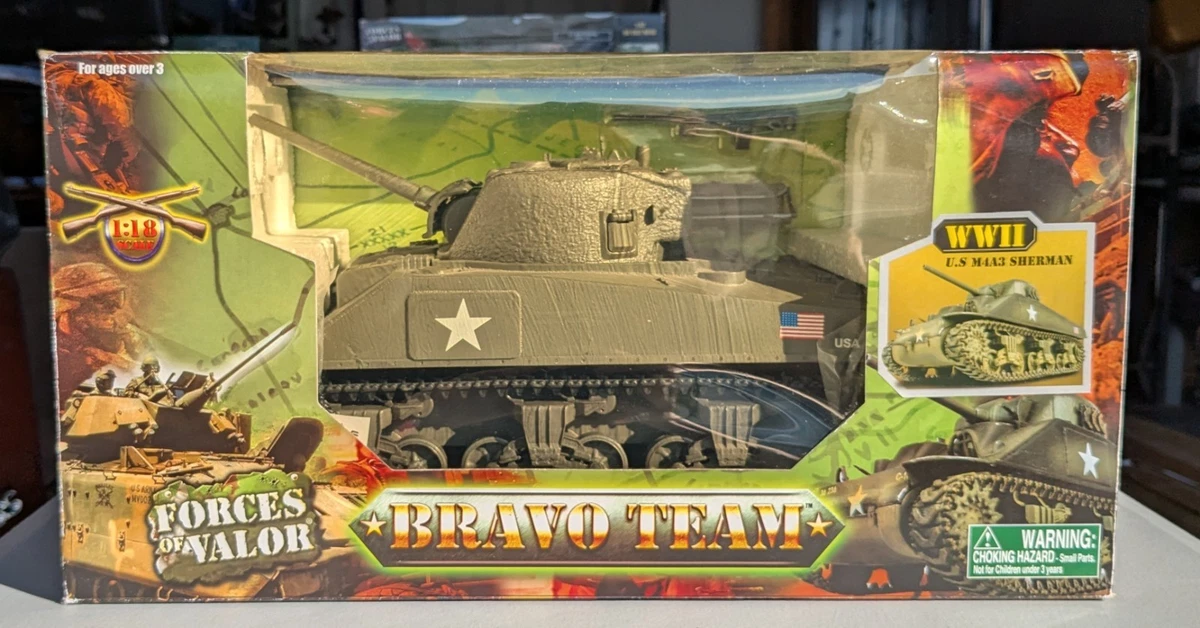 【戦車フィギュア】MILITARY FORCE DIE CAST1/32M4A3 花金だ！仕事帰りに買うプラモ。対戦車兵器の決定版のかっこよさを
