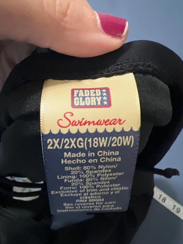 NUEVO Traje de baño negro/parte inferior de bikini 2X (18W/20W) anillo dorado descolorido acento playa Foto 2 de 4