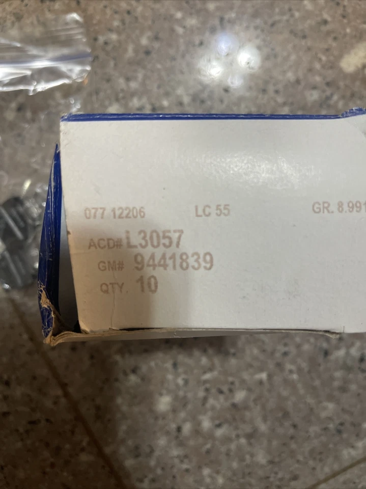 Lámpara ACDelco GM Equipo Original L3057 / 9441839 GM, Lote de 4 Foto 2 de 4