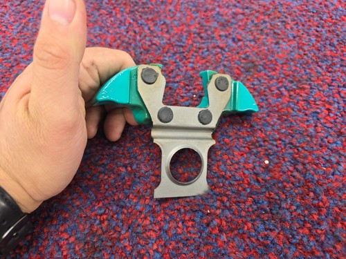 DODGE CHARGER R/T 392 15-23 STEERING WHEEL DAMPER DAMPING BRACKET - Foto 3 di 3