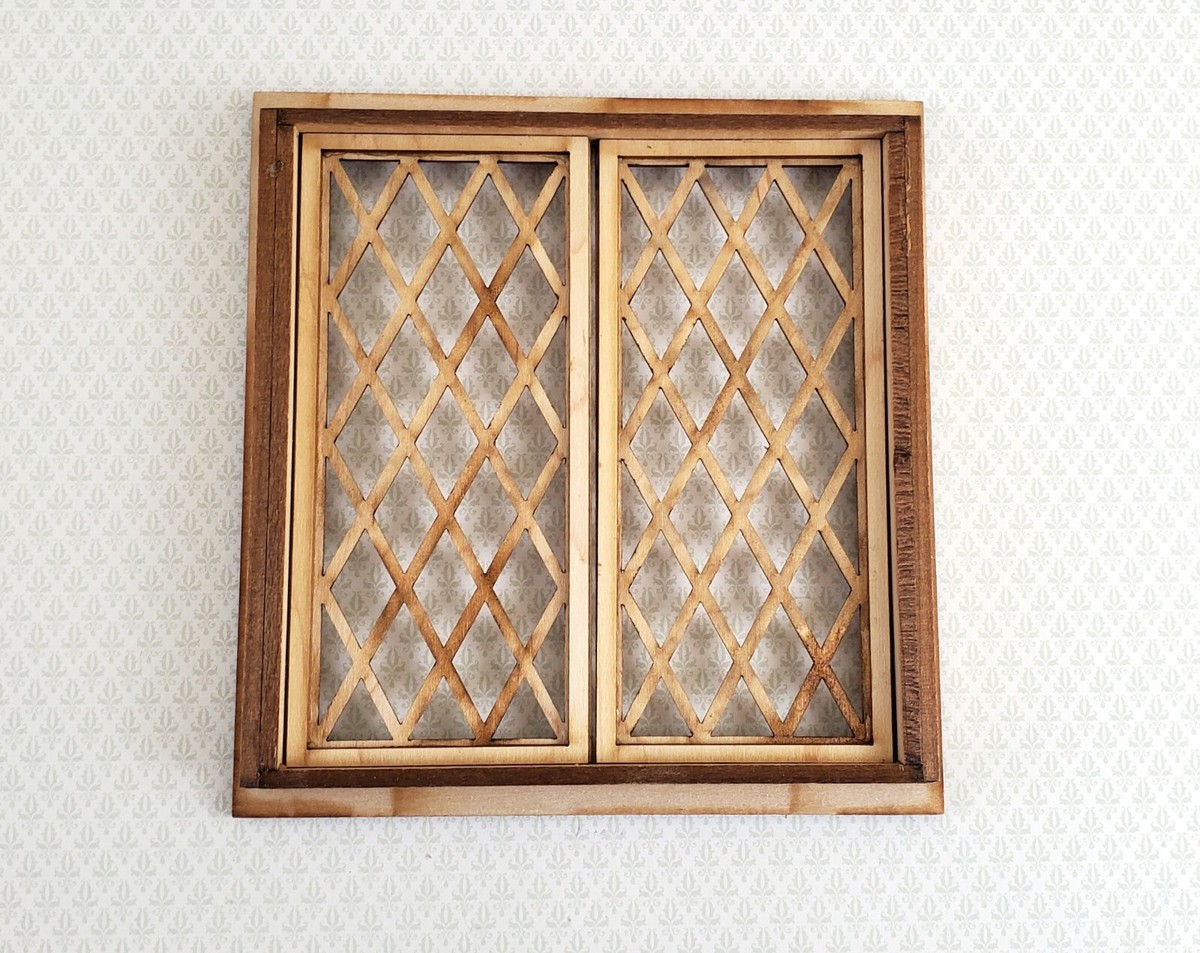 Douglas Watch Per Casa Delle Bambole, Scala 1:12, In Legno Di Tiglio Non  Finito - Made In USA! Finestra Tudor Doppio Diamante, image size:1200x953