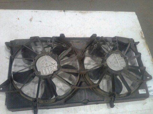 2015-2017 Cadillac Escalade ESV Radiator Motor Cooling Fan Assembly