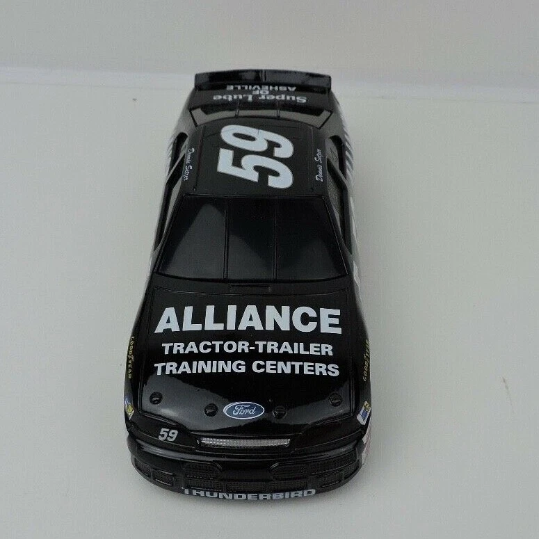 #59 DENNIS SETZER RACING CHAMPIONS BANK 1:24 1995 ALLIANCE RACING 1 DE 3.000 Foto 2 de 4
