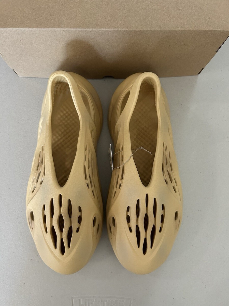 Adidas Yeezy Foam Runner Desert Sand Size 12 GV6843 RNR Tan Khaki Cream  Ochre | eBay