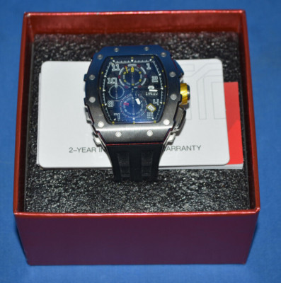 TSAR BOMBA Luxury Men Watch Tonneau Design Waterproof Stainless Steel Wristwatch