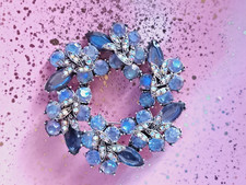 Large Vintage Blue AB Rhinestone Dimensional Wreath Brooch Pin Beautiful