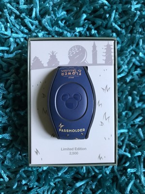DISNEY 2021 Epcot Flower & Garden Festival Mickey & Pluto Passholder Magic band