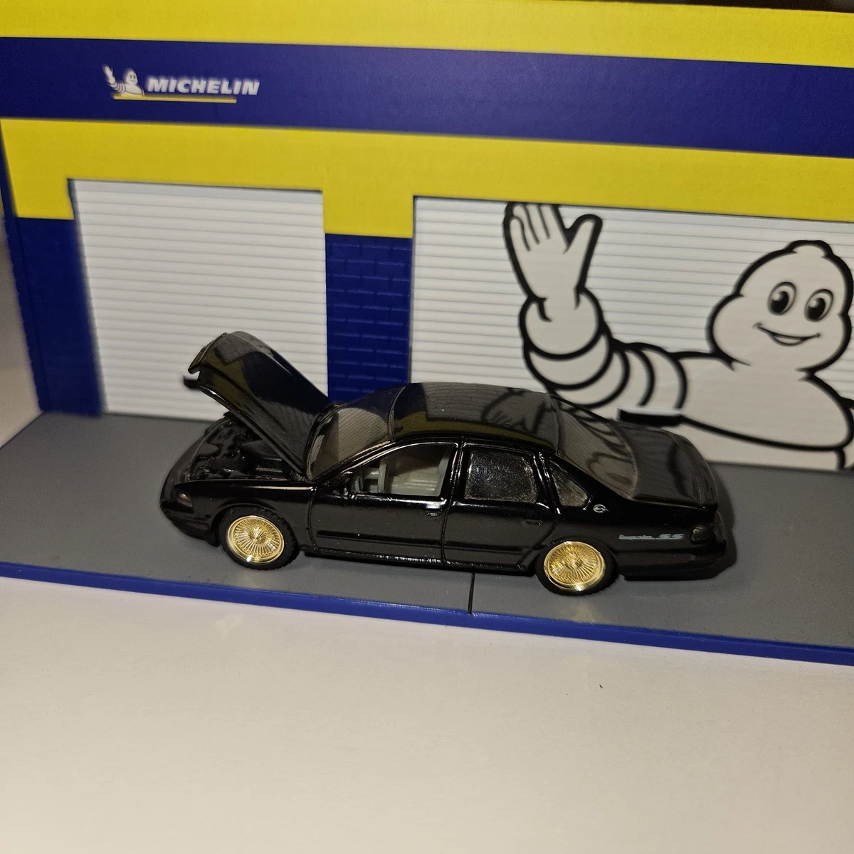 ミニカー Revell Lowrider Die Cast Transporter Revell Lowrider Contemporary Diecast Cars, Trucks & Vans for sale