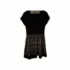db Est. 1962 Size 4 Woman’s Pale Pink/Black Zip Back Lace Trim Dress w/ Pockets