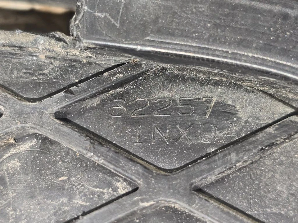 Faro antiniebla delantero izquierdo nissan 350z 2003 622571NX0A VLM42129 Foto 3 de 3