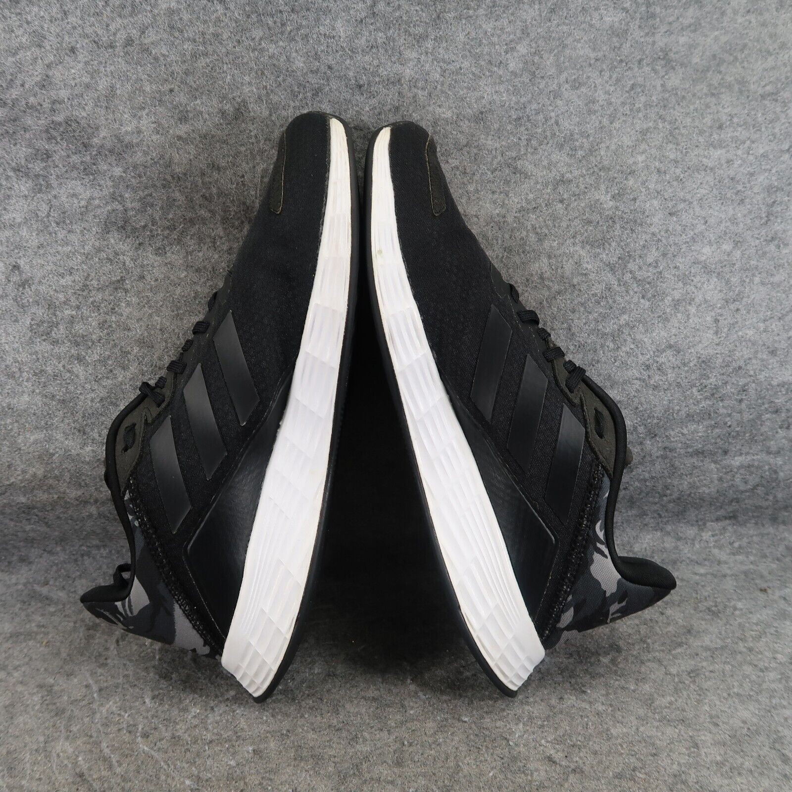 Adidas Shoes Mens 8.5 Sneakers Active Lifestyle Duramo Running Cross Trainers thumbnail 9