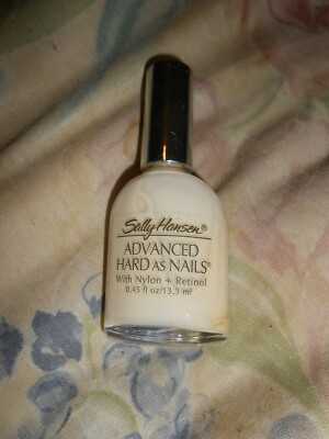 Sally Hansen Nail Polish Advanced Hard as Nails 2770-06 French Vanilla - NEW