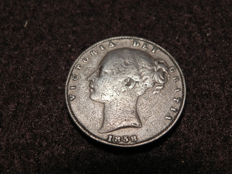 Great Britain Early Queen Victoria Farthing 1838 VERY SCARCE