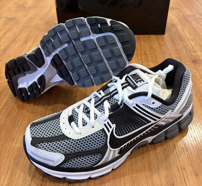 Nike Zoom Vomero 5 SE SP Men's Size 12 Dark Grey/Black-White-Sail CI1694-001
