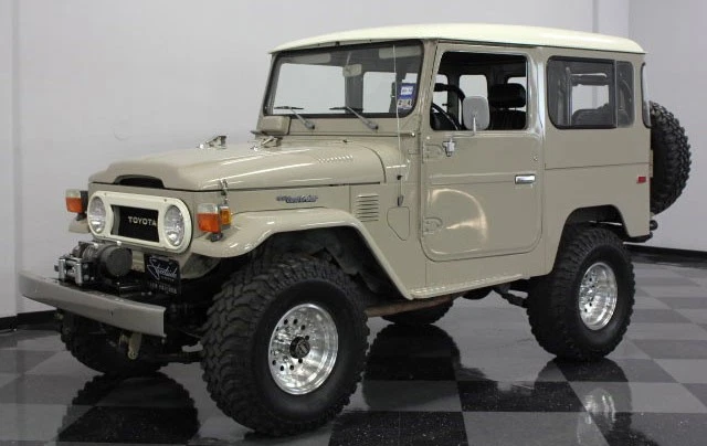 The seller of this clean 1978 FJ40 warns: "How high will the Toyota FJ go? Records keep getting broken at auctions."
