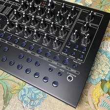 Roland SH-4d Sintetizzatore Desktop Compatto - NUOVO SIGILLATO TOP DI GAMMA