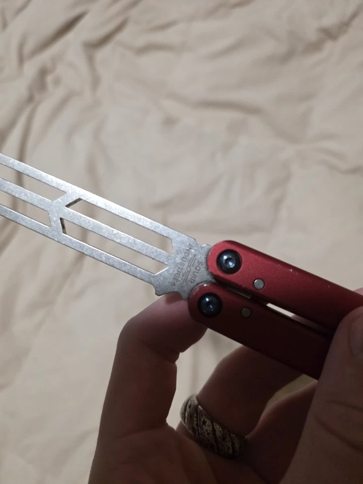 Entrenador Balisong Squid Industries Trident Raro Personalizado Foto 4 de 4