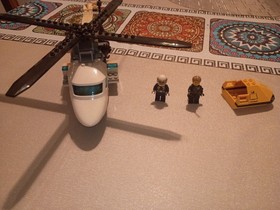 LEGO CITY Heavy-Lift Helicopter 4439 Complete Set Police Minifigures