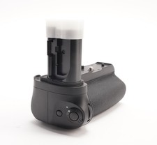 Nikon MB-N11 Power Battery Pack Vertical Grip DSLR Accessory POWER