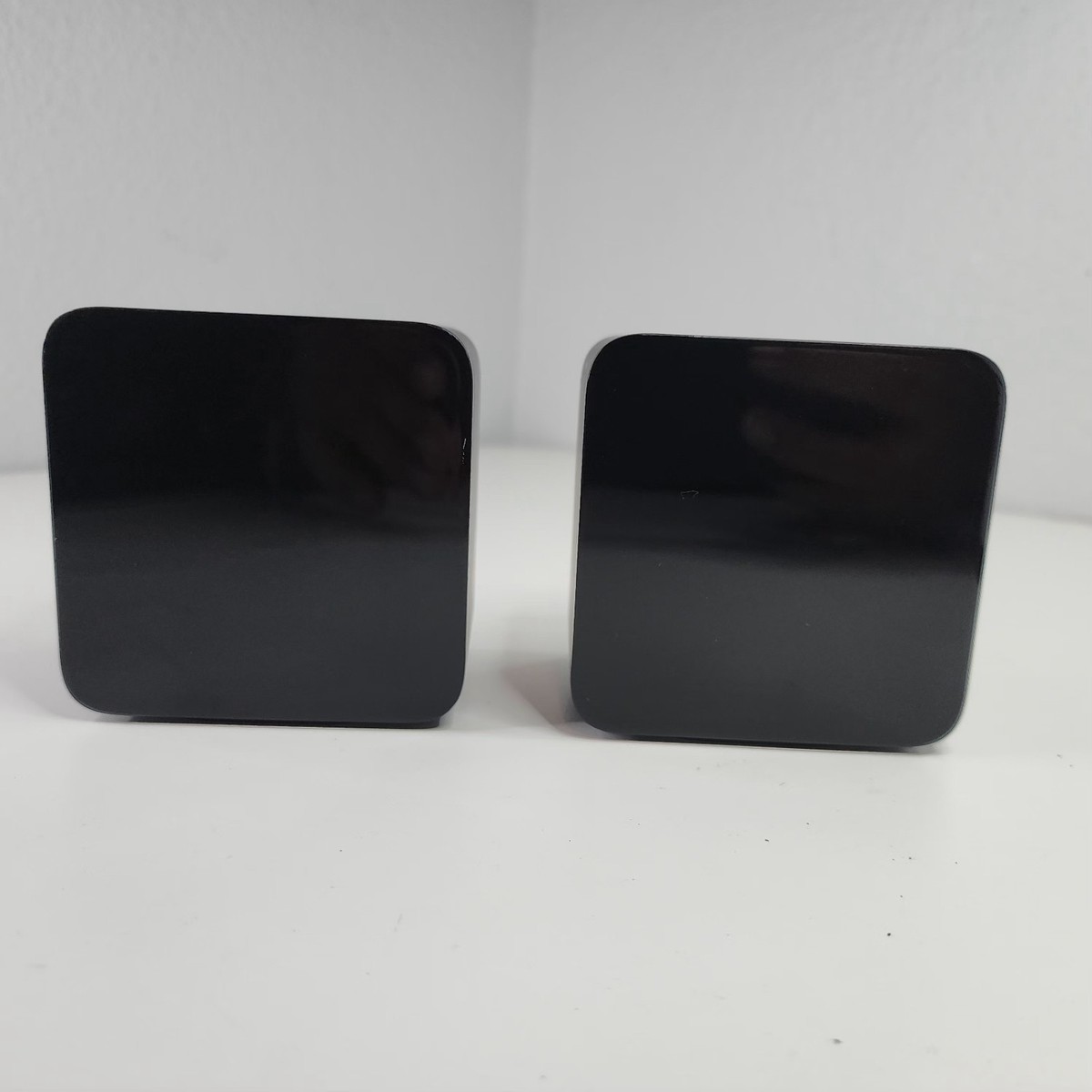 HTC VIVE 初代　箱無し HTC Vive Base Station 1.0 Sensors Model 2PR8100 Pair Virtual