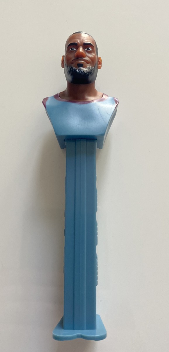 Pez Dispenser ノート 超希少 maxresdefault.jpg
