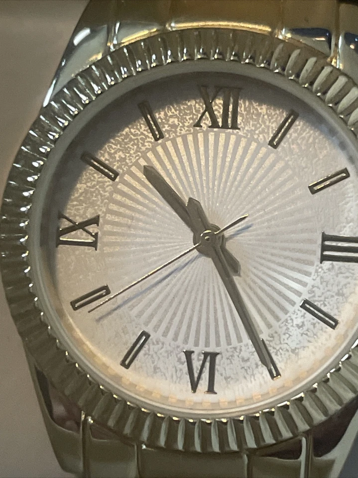 Reloj pulsera mujer A New Day imitación oro Foto 3 de 4