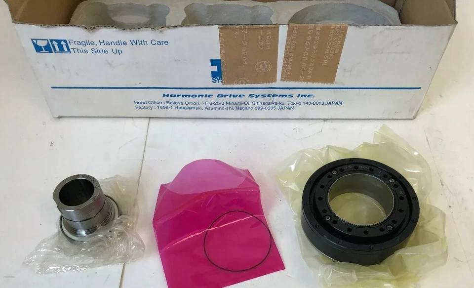 Conjunto de accionamiento armónico Yamaha Scara Robot KN5-M1821-004 *Nuevo~Envío rápido* Foto 3 de 4