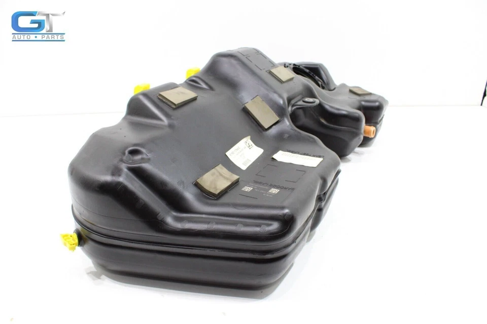 Reservatório de tanque de combustível JAGUAR XE 2017 - 2020 FABRICANTE DE EQUIPAMENTO ORIGINAL - Imagem 3 de 4