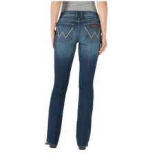 09MWZPV Wrangler Women's Retro Mae Mid Rise Boot Cut Jean - Vivianna NEW