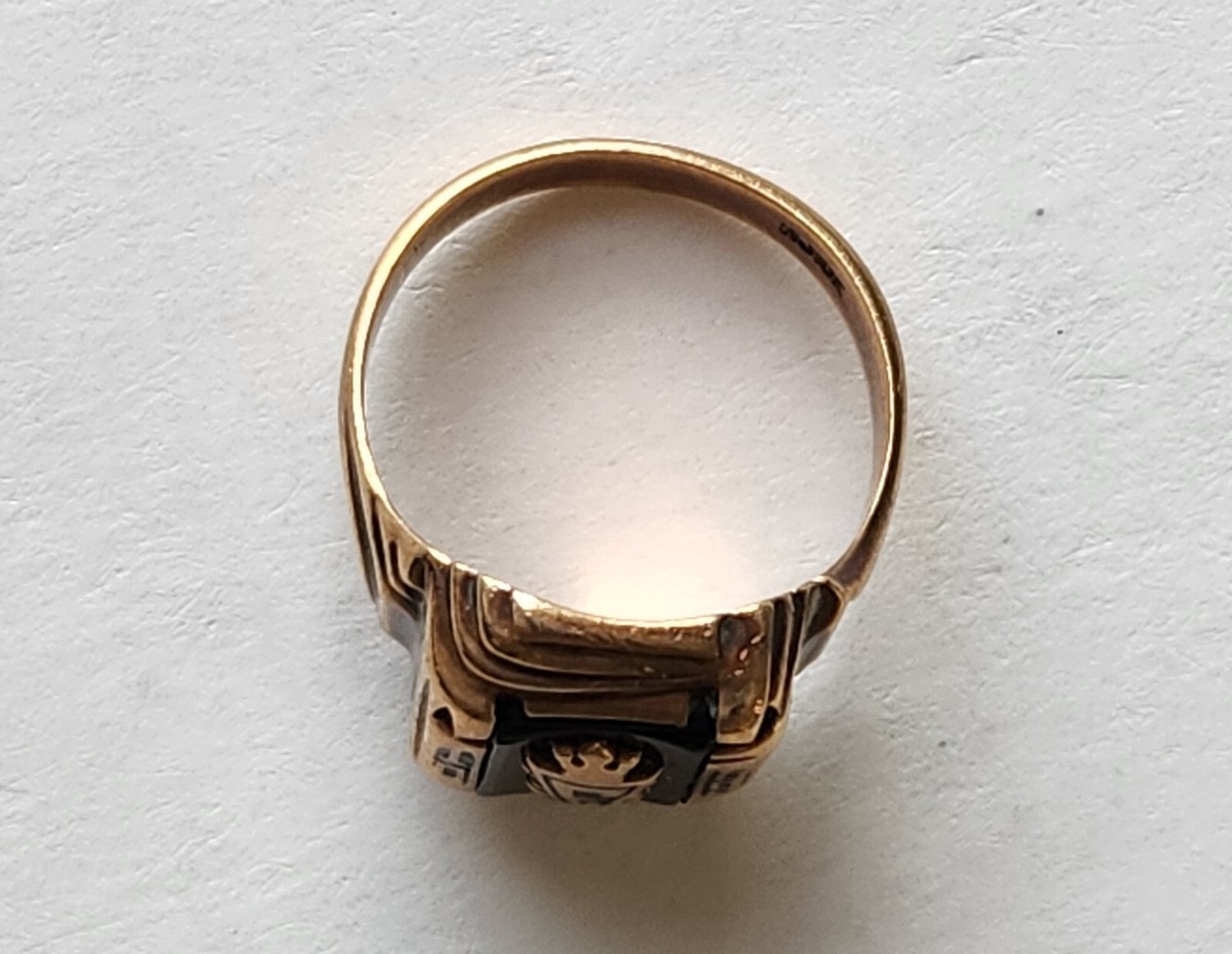 Gold High School Class Ring - Pre Owned Vintage 1950's 10K Gold High School Class Ring - Pre Owned Vintage 1950's 10K