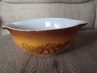 Vintage Pyrex Old Orchard Mixing Bowl Nesting  443 2 1/2 qt  8 1/2"
