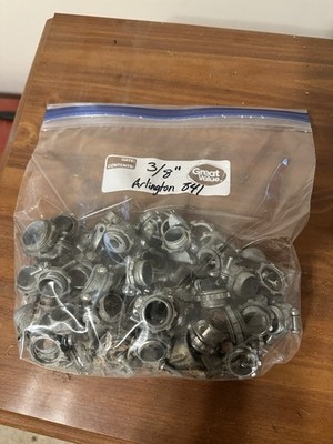 A Bag of Arlington 841ST Snap-Tite NM Cable Connector Zinc Die Cast 3/8 