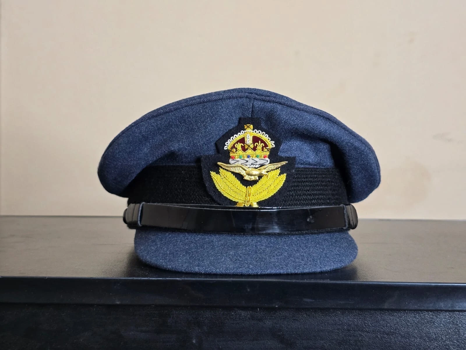 WW2 Style British RAF Officer Visor Cap Reproduction Air Force Pilot Peaked Hat