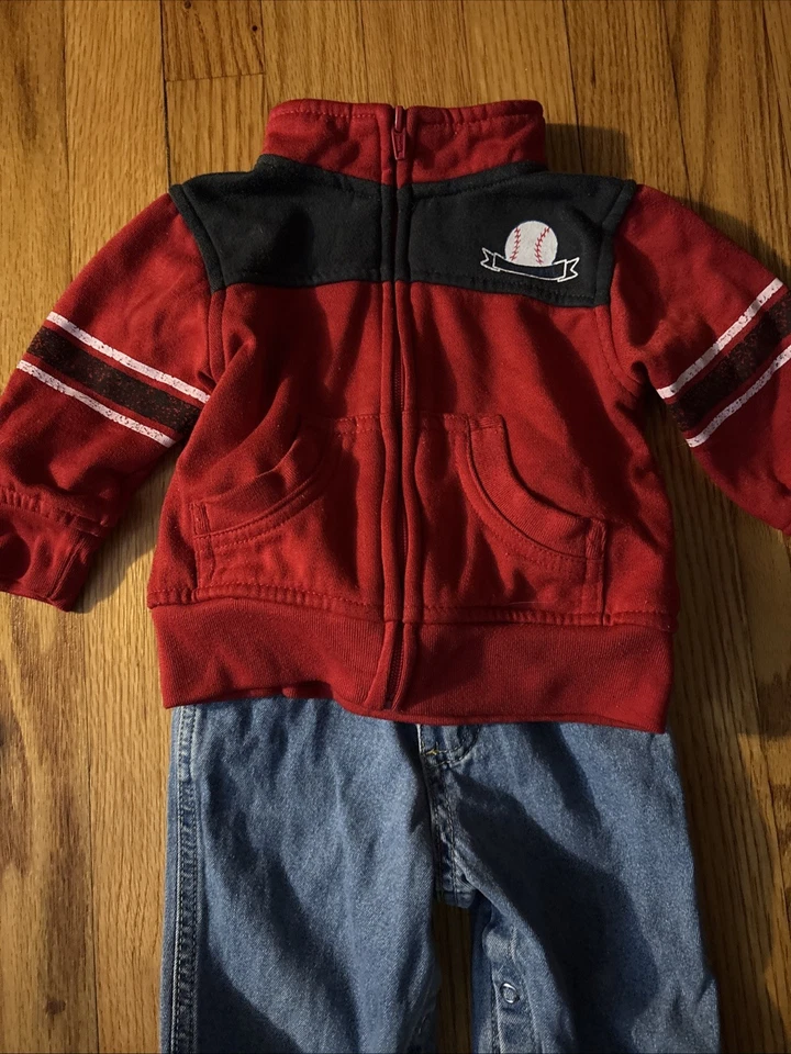 Conjunto de 2 piezas de atuendo de colección Faded Glory para niño de 12 meses sudadera con cremallera completa jeans Foto 2 de 4