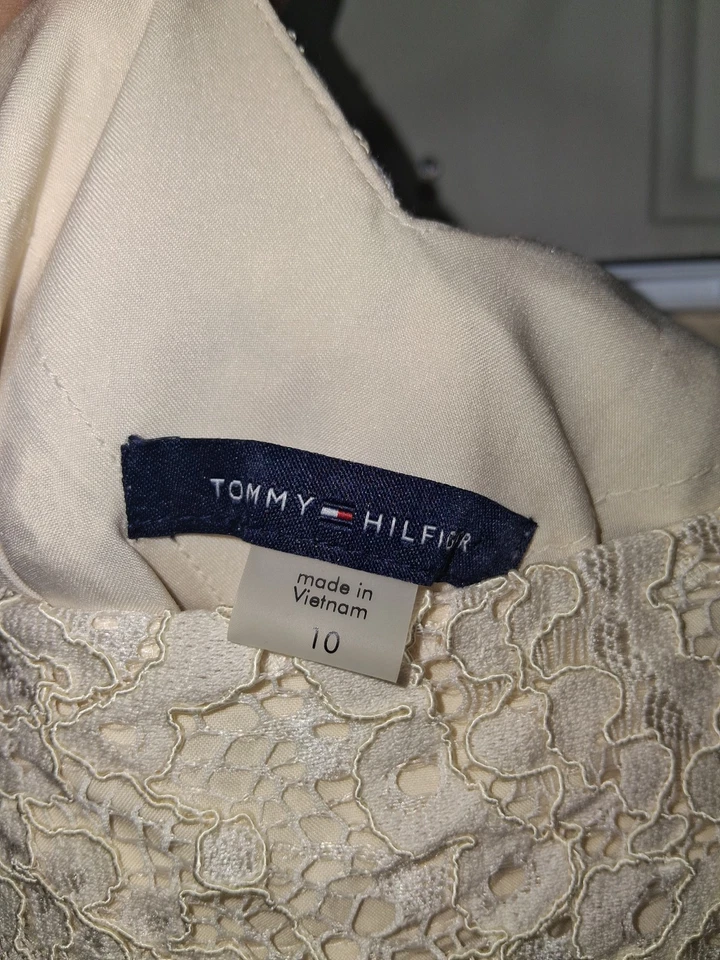 Tommy Hilfiger Lace Tiered Sleeveless Dress Size 10 - Image 3 of 4