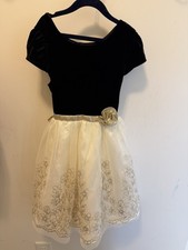 Holiday Dress Girl  s Size 10  By Jona Michelle. Velvet, Tulle, And A Gold Bow 