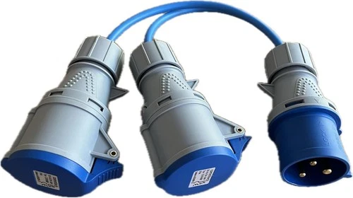 32A PLUG TO 2 X 32A SOCKETS 2-WAY SPLITTER GENERATOR POWER DISTRIBUTION UNIT